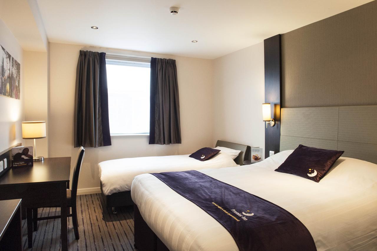 Premier Inn Glasgow Pacific Quay Room photo